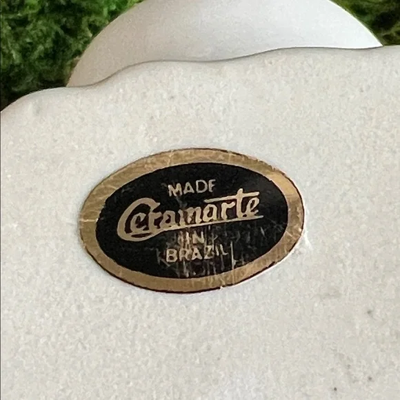 VINTAGE AVON 1980s "Flirtatious Frog" ceramic pomander or potpourri holder. - Picture 16 of 17